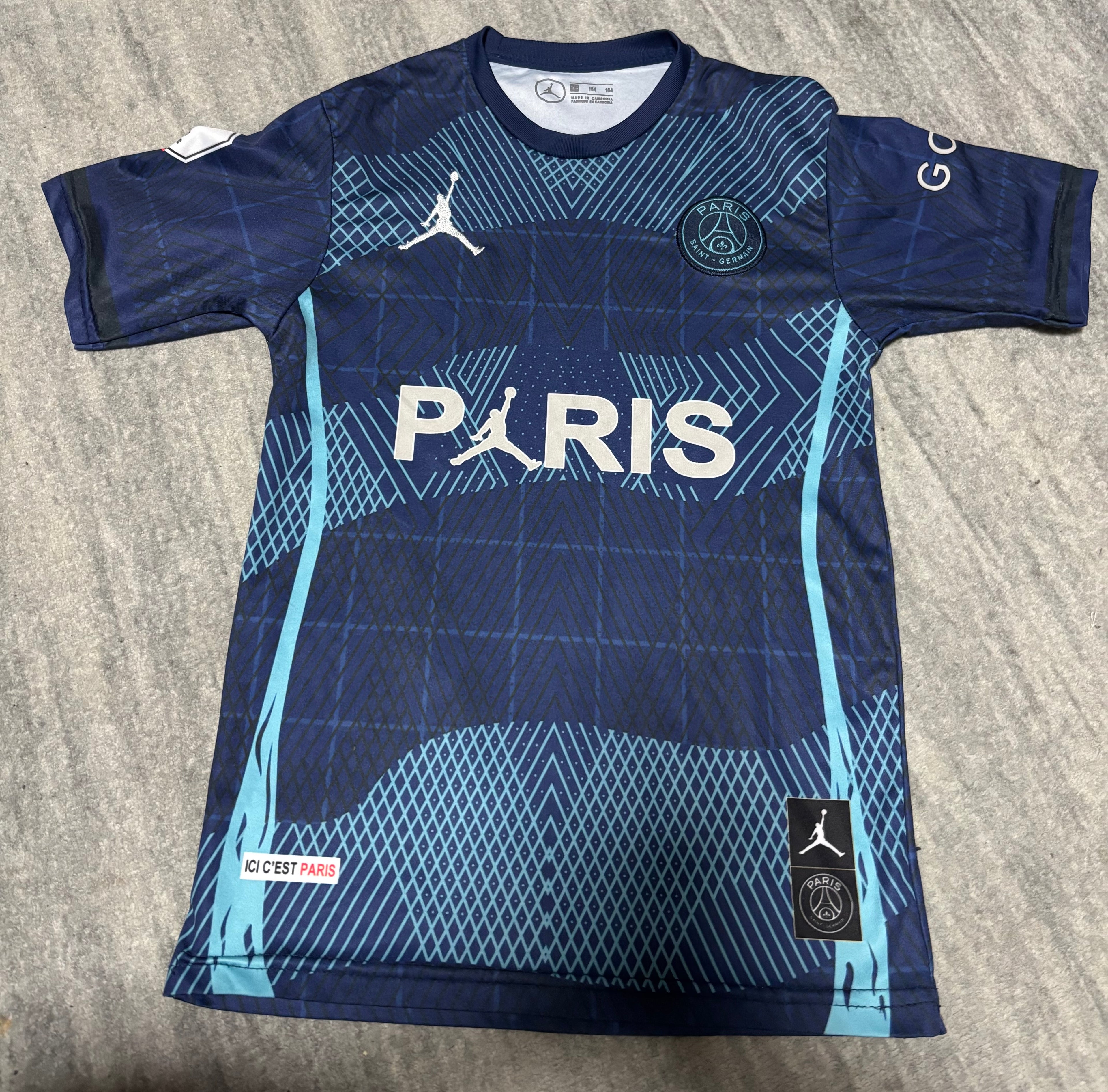 Lionel Messi tričko PSG 164 cm